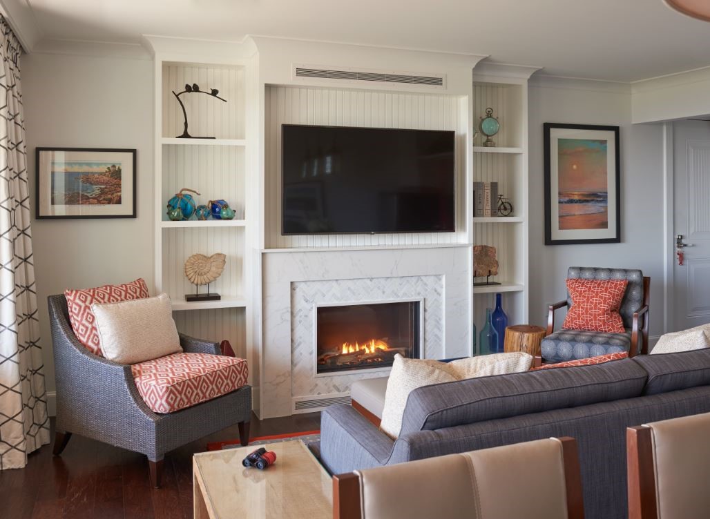 Cove And Beach Suites W Fireplace Inn By The Sea