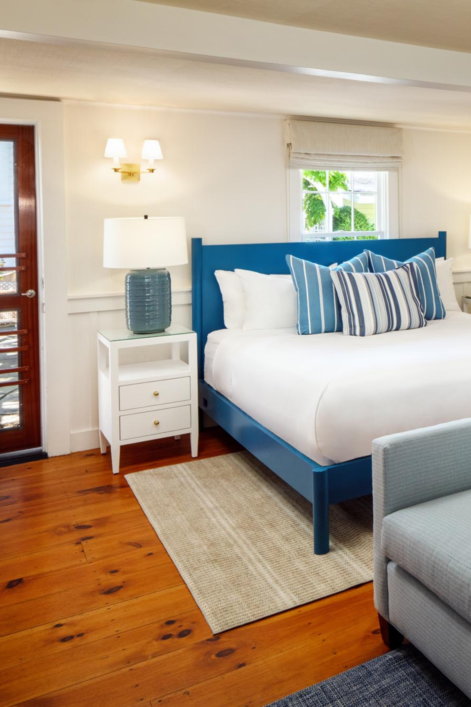 Sailboat Room at 76 Main Ink Press Hotel