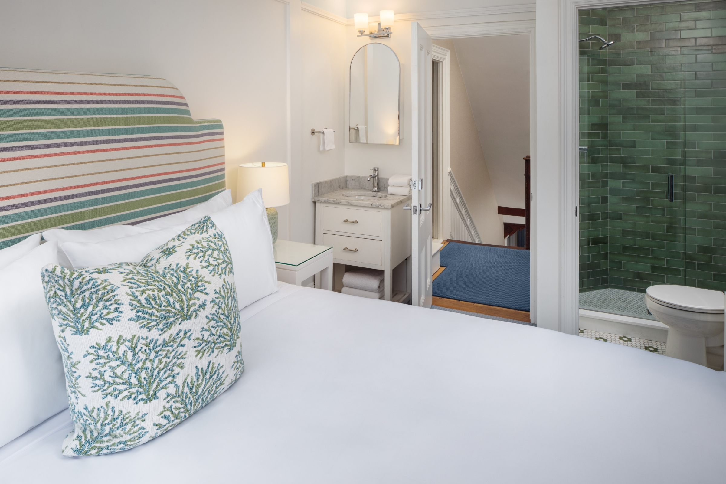 Petite Queen Room 5 music room with sink and separate bath at 76 Main Ink Press Hotel